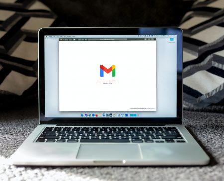 Macbook se connecte à Gmail